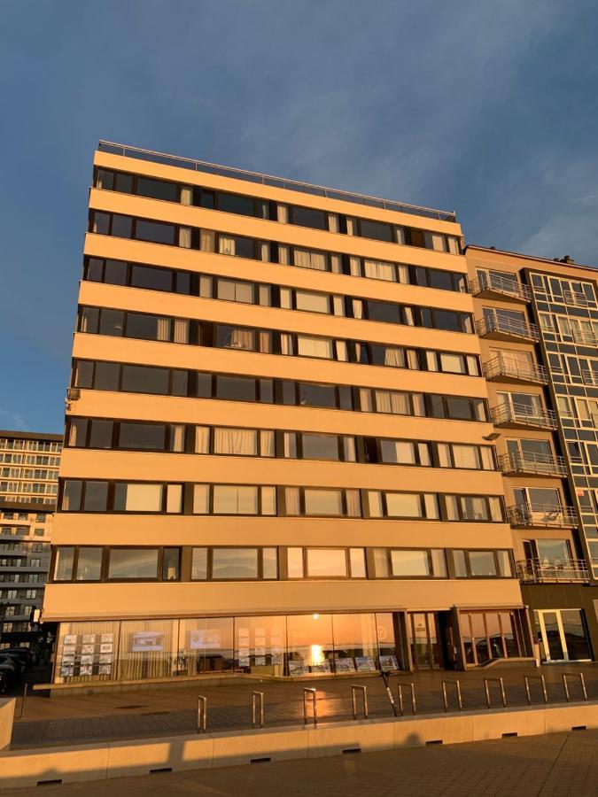 Apartment Wonderful Architect Designed Flat With Sea View Ostende